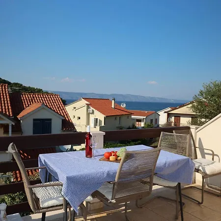 Stambuk * Jelsa (Hvar)